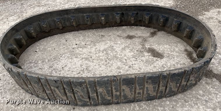 image for item MN9495 Toro Dingo TX420  compact utility loader