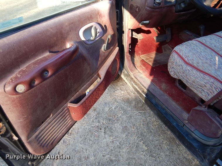 image for item MP9036 1996 Chevrolet K1500  pickup truck