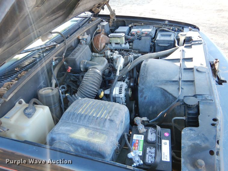 image for item MP9036 1996 Chevrolet K1500  pickup truck