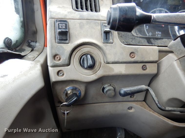 image for item AF9336 2003 Sterling LT9500  dump truck