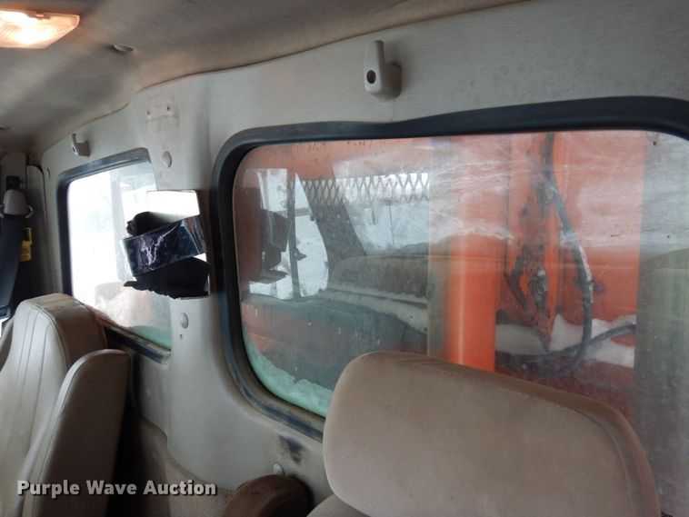 image for item AF9336 2003 Sterling LT9500  dump truck