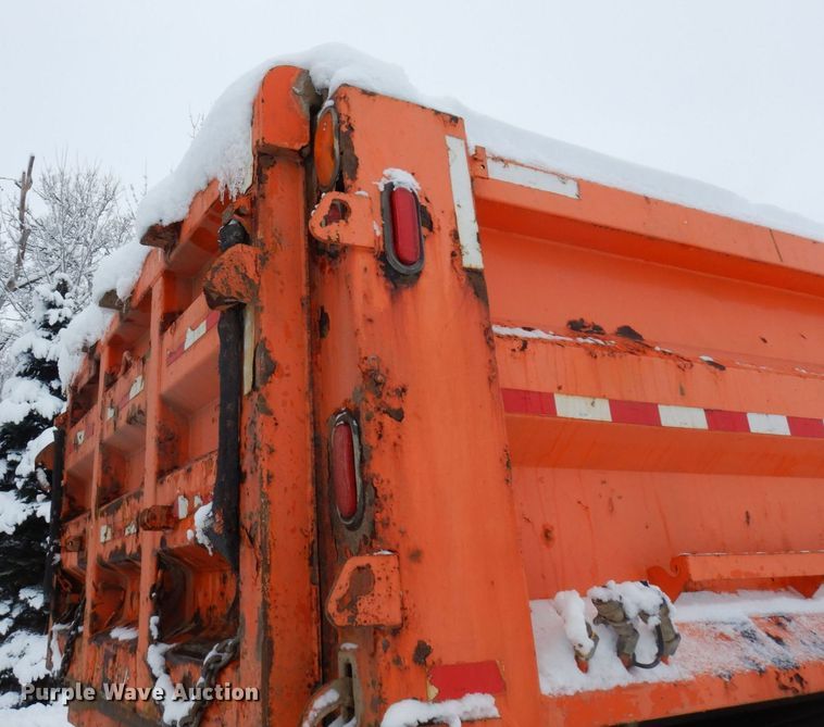 image for item AF9336 2003 Sterling LT9500  dump truck