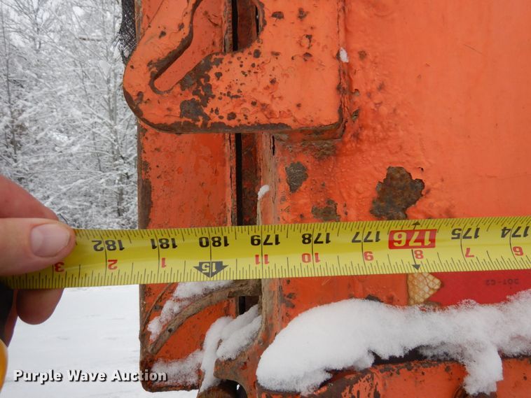 image for item AF9336 2003 Sterling LT9500  dump truck