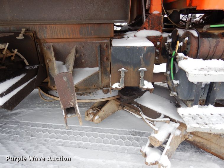 image for item AF9336 2003 Sterling LT9500  dump truck