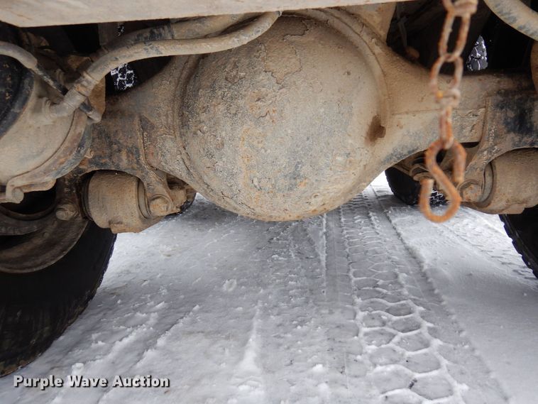 image for item AF9336 2003 Sterling LT9500  dump truck