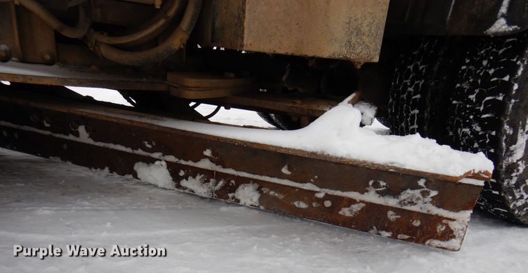 image for item AF9336 2003 Sterling LT9500  dump truck