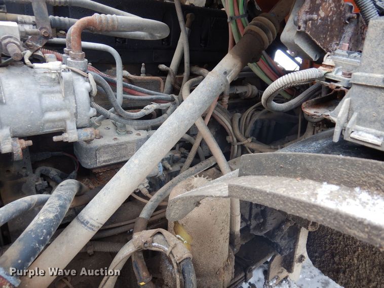 image for item AF9336 2003 Sterling LT9500  dump truck