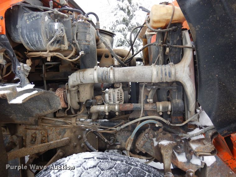 image for item AF9336 2003 Sterling LT9500  dump truck