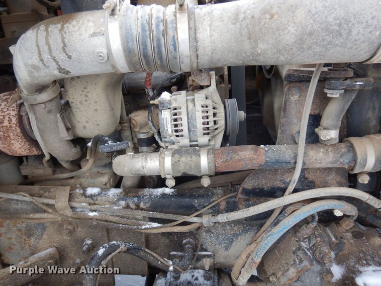 image for item AF9336 2003 Sterling LT9500  dump truck