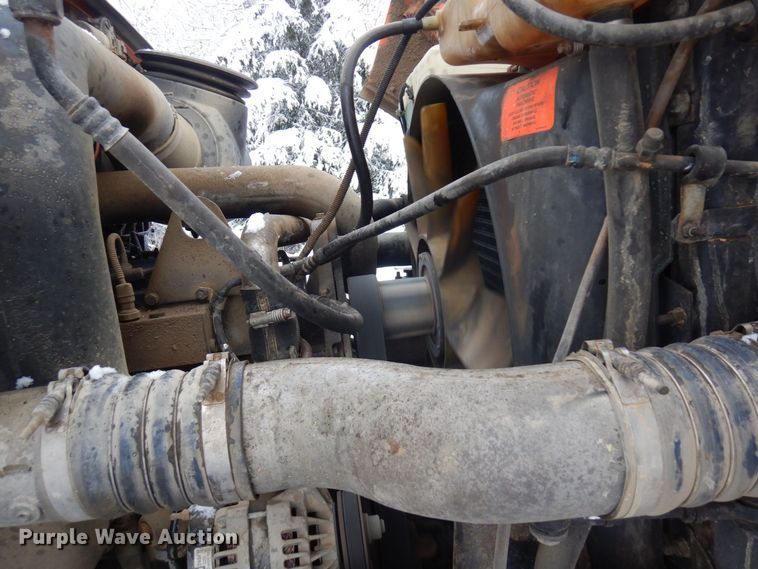 image for item AF9336 2003 Sterling LT9500  dump truck