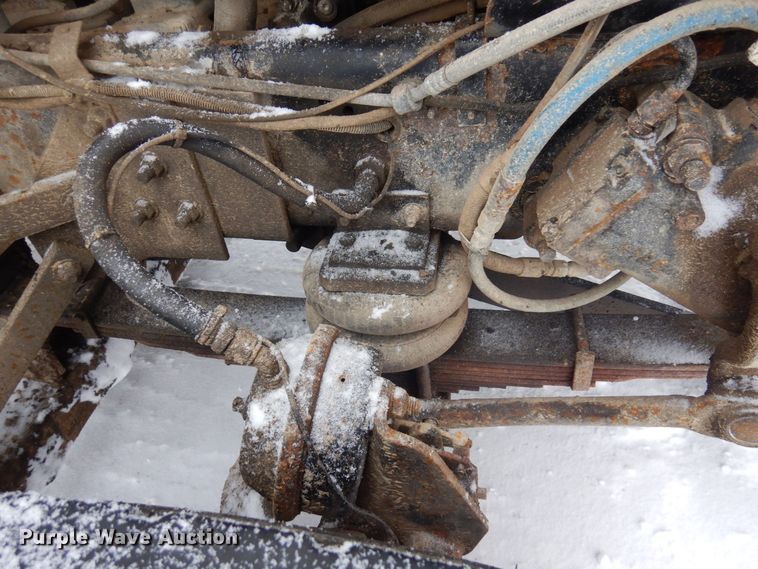 image for item AF9336 2003 Sterling LT9500  dump truck