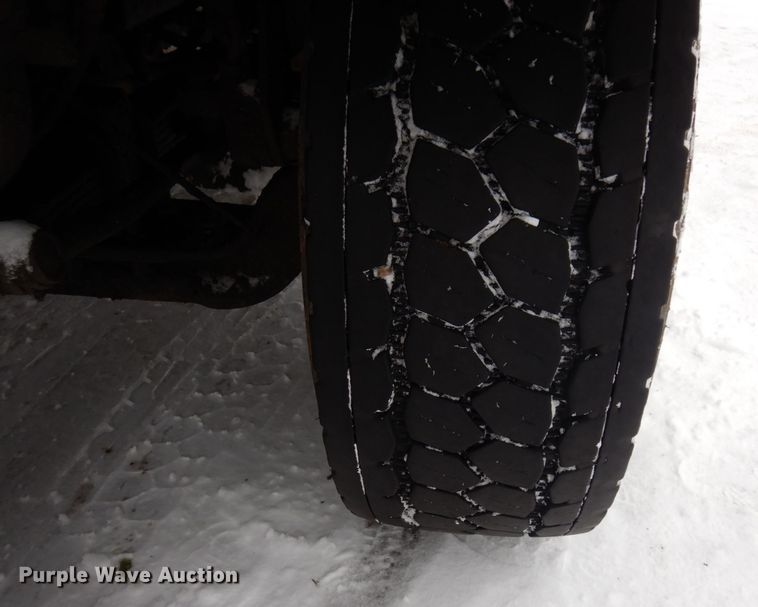 image for item AF9336 2003 Sterling LT9500  dump truck