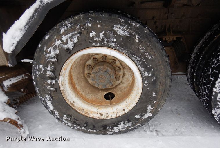 image for item AF9336 2003 Sterling LT9500  dump truck