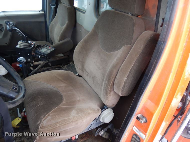 image for item AF9337 2002 Sterling LT9500  dump truck