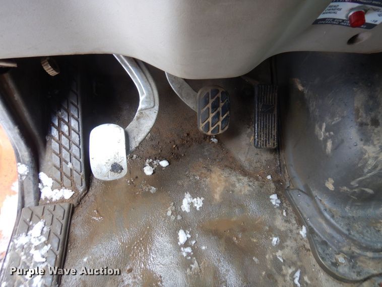 image for item AF9337 2002 Sterling LT9500  dump truck