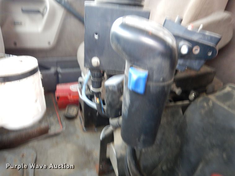 image for item AF9337 2002 Sterling LT9500  dump truck