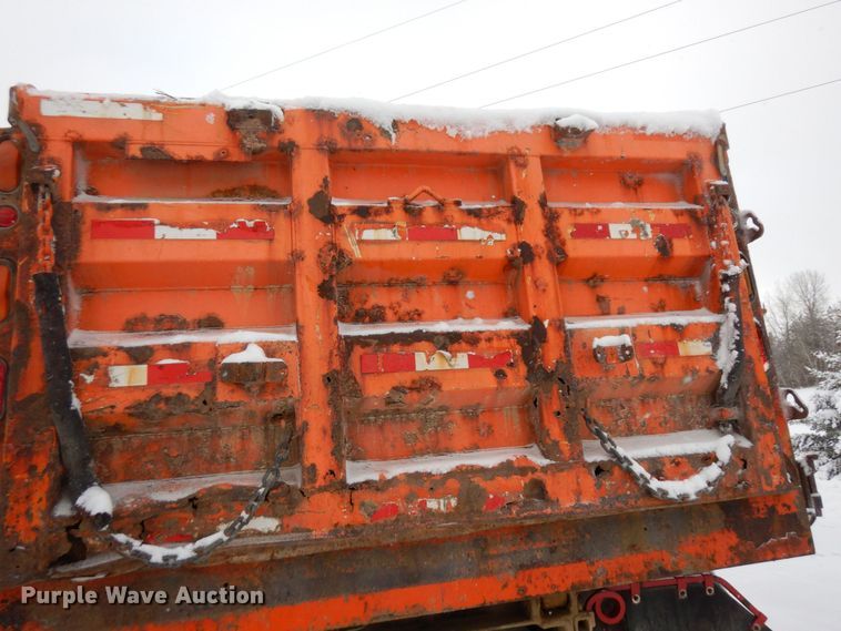 image for item AF9337 2002 Sterling LT9500  dump truck