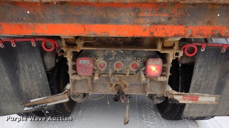 image for item AF9337 2002 Sterling LT9500  dump truck