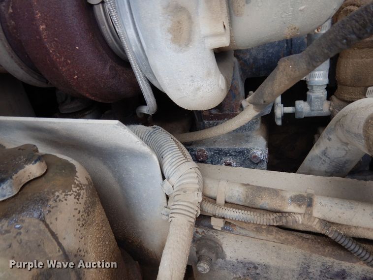 image for item AF9337 2002 Sterling LT9500  dump truck