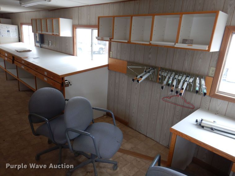 image for item DK2083 1997  Jobsite trailer