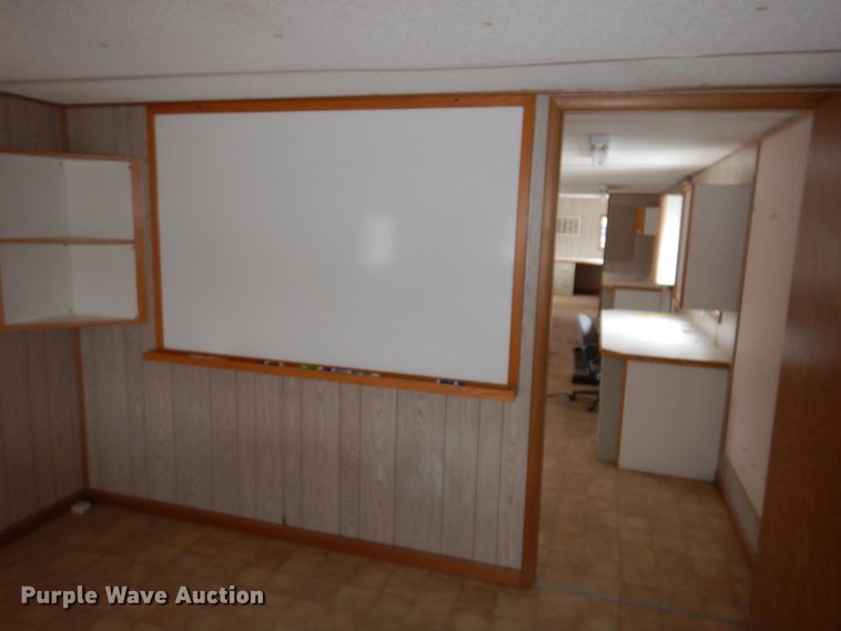 image for item DK2083 1997  Jobsite trailer