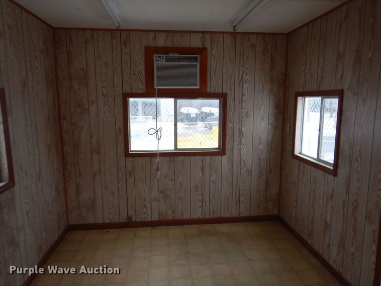 image for item DK2084 1991  jobsite trailer