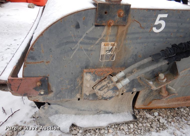 image for item DK2086 2004 New Holland Sweepster  72" W skid steer sweeper