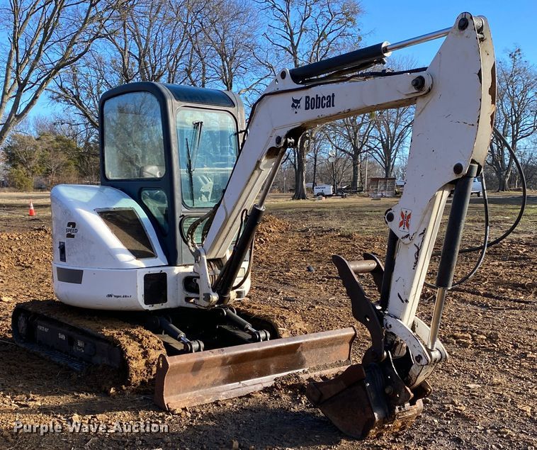 image for item DN8138 2005 Bobcat 430HAG  mini excavator