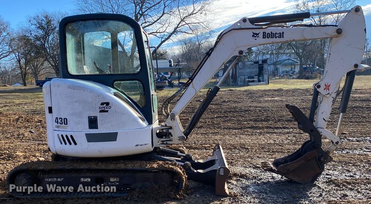 image for item DN8138 2005 Bobcat 430HAG  mini excavator