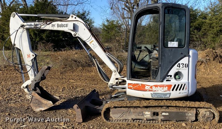 image for item DN8138 2005 Bobcat 430HAG  mini excavator