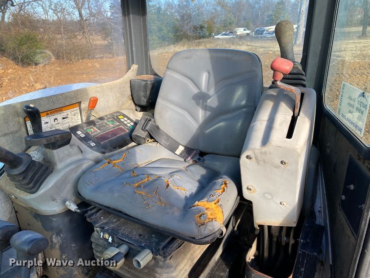 image for item DN8138 2005 Bobcat 430HAG  mini excavator