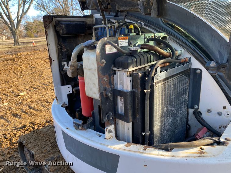 image for item DN8138 2005 Bobcat 430HAG  mini excavator