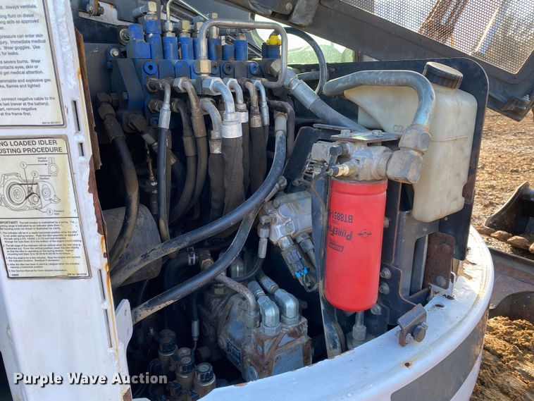 image for item DN8138 2005 Bobcat 430HAG  mini excavator