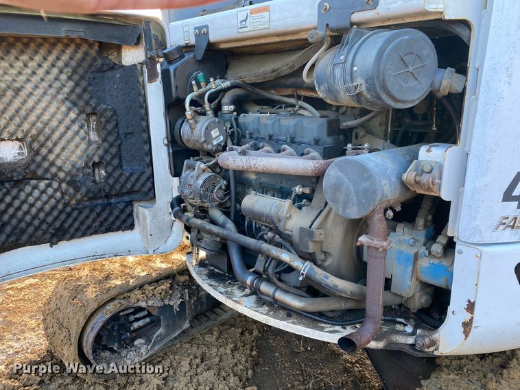 image for item DN8138 2005 Bobcat 430HAG  mini excavator