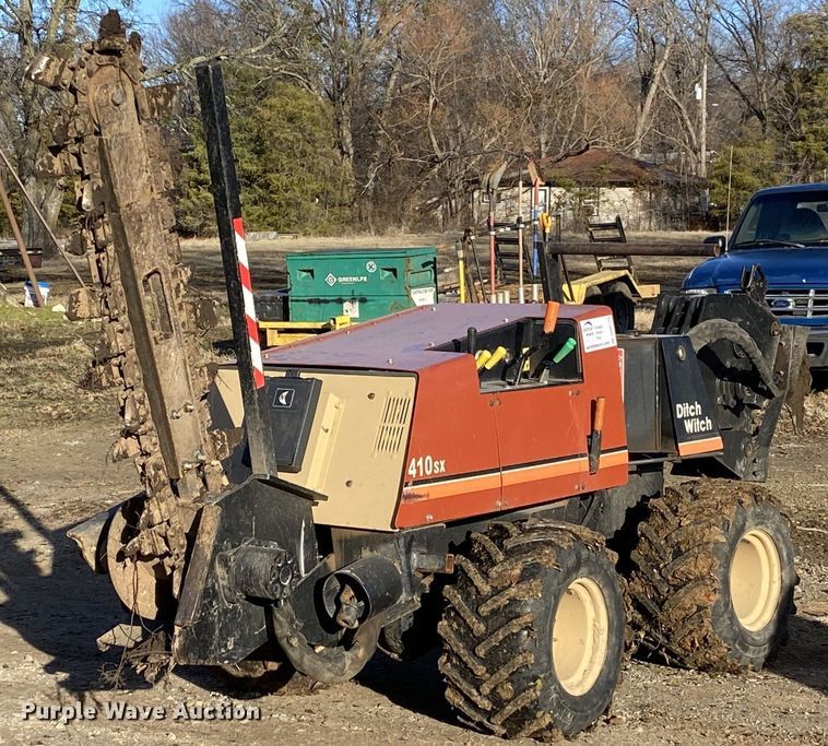 2002 Ditch Witch 410SX trencher in Wagoner, OK Item DN8139 sold