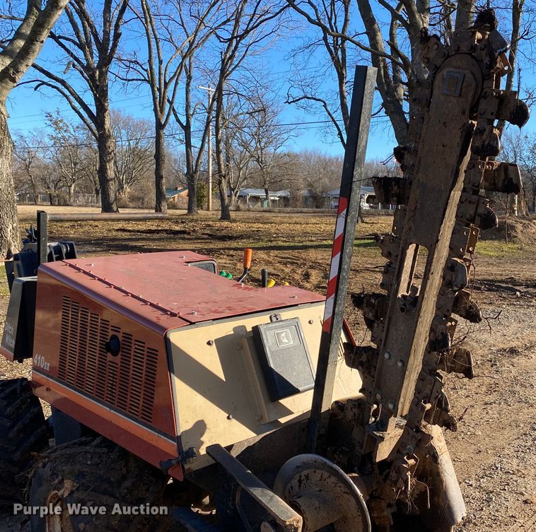 image for item DN8139 2002 Ditch Witch 410SX  trencher