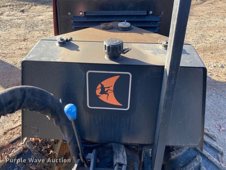 image for item DN8139 2002 Ditch Witch 410SX  trencher