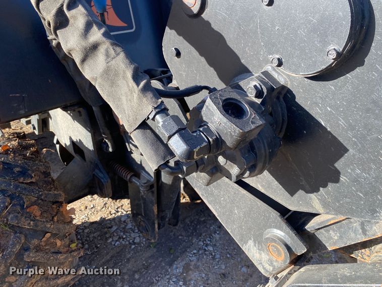 image for item DN8139 2002 Ditch Witch 410SX  trencher