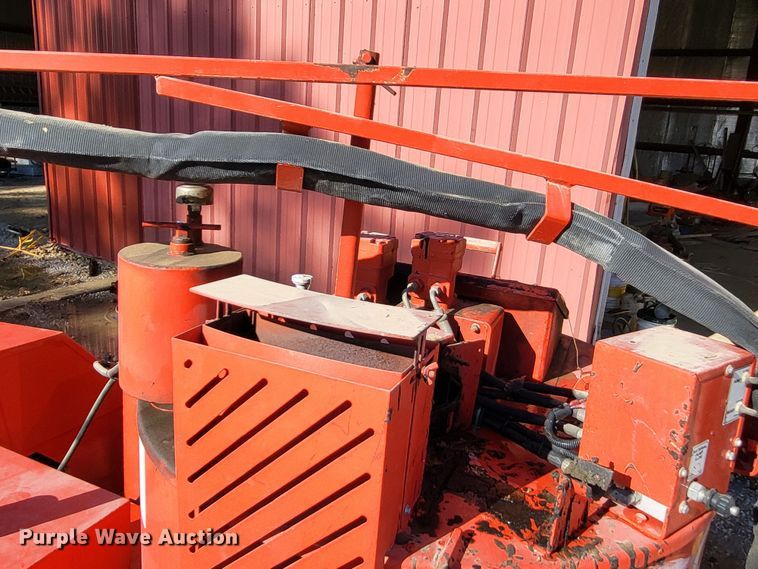 image for item DO3425 2008 Crafco Super Shot SS125  melter applicator