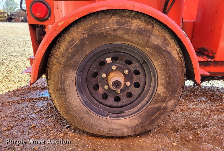 image for item DO3425 2008 Crafco Super Shot SS125  melter applicator