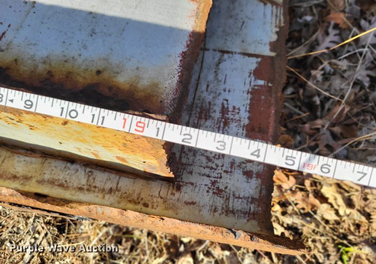 image for item DO3516 (3) I-beams