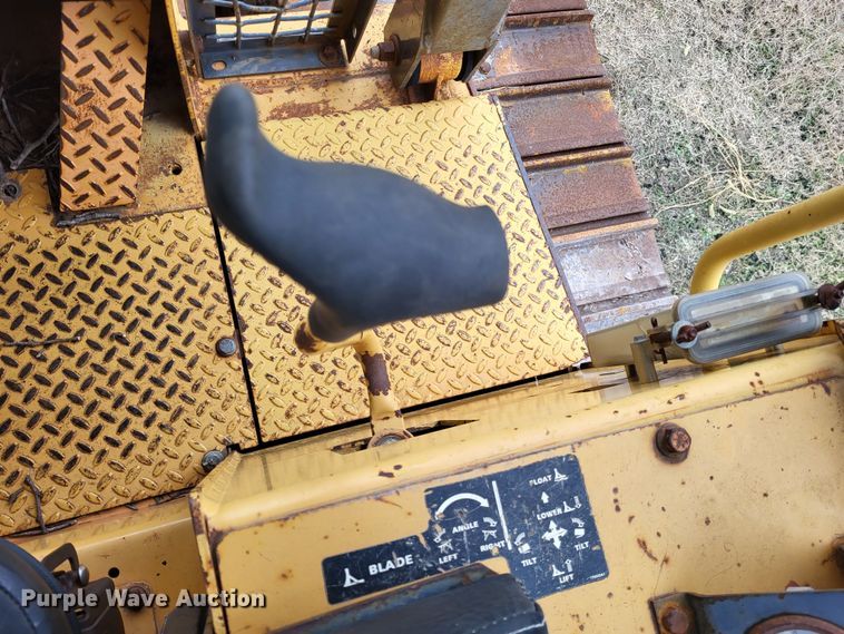 image for item DO3518 1998 Case 1150G  dozer