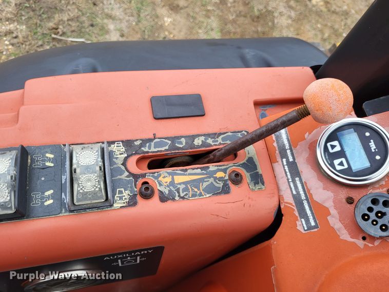 image for item DO3519 2006 Ditch Witch RT115  rock saw