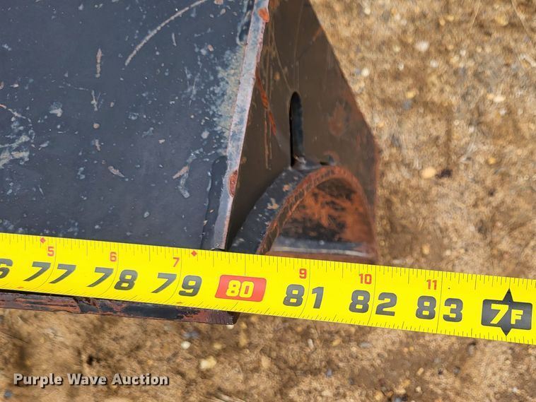 image for item DO3519 2006 Ditch Witch RT115  rock saw