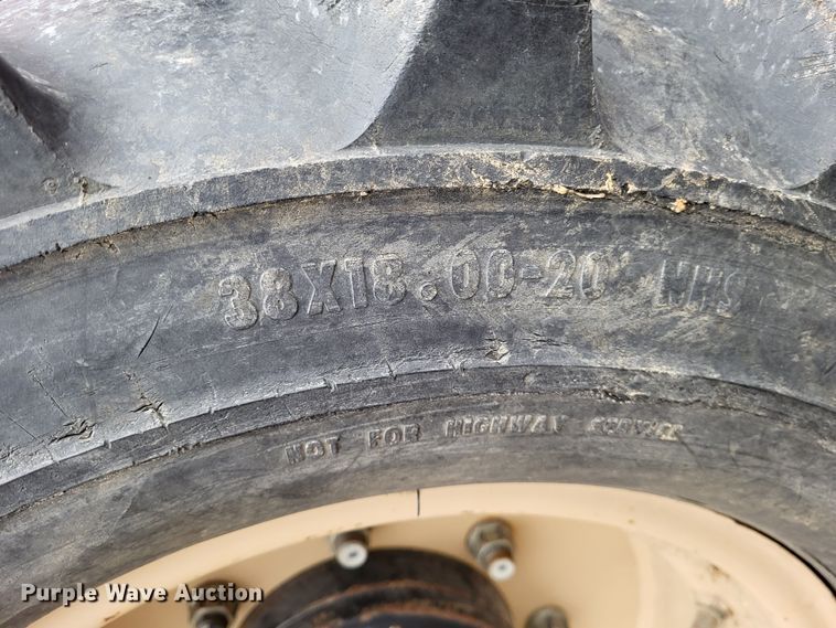 image for item DO3519 2006 Ditch Witch RT115  rock saw