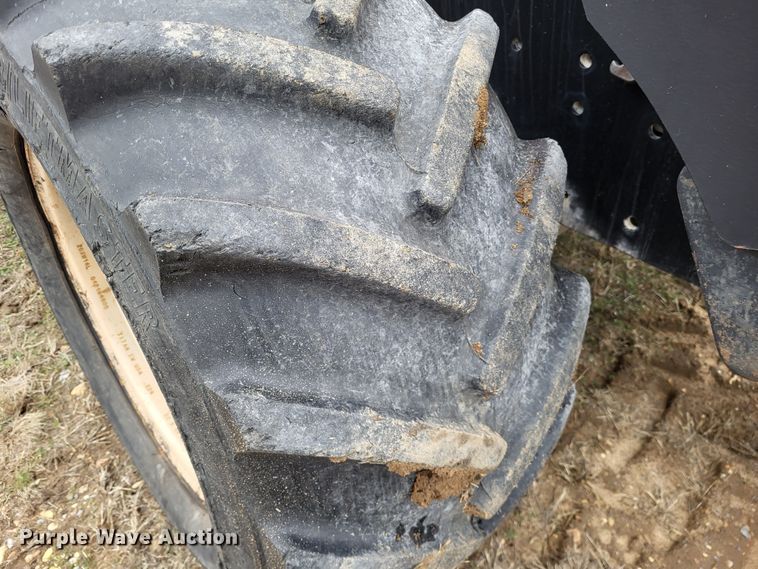 image for item DO3519 2006 Ditch Witch RT115  rock saw