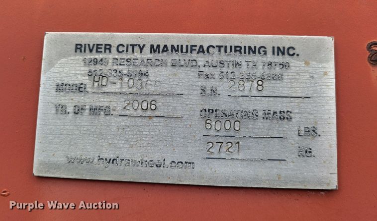 image for item DO3519 2006 Ditch Witch RT115  rock saw