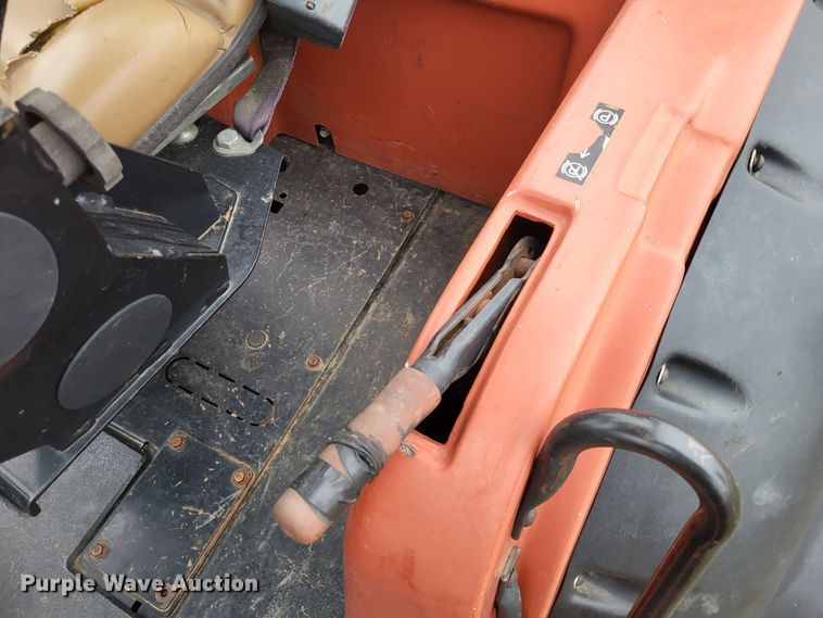 image for item DO3520 2015 Ditch Witch RT120 Quad  vibratory cable plow