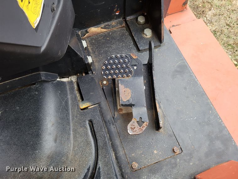 image for item DO3520 2015 Ditch Witch RT120 Quad  vibratory cable plow