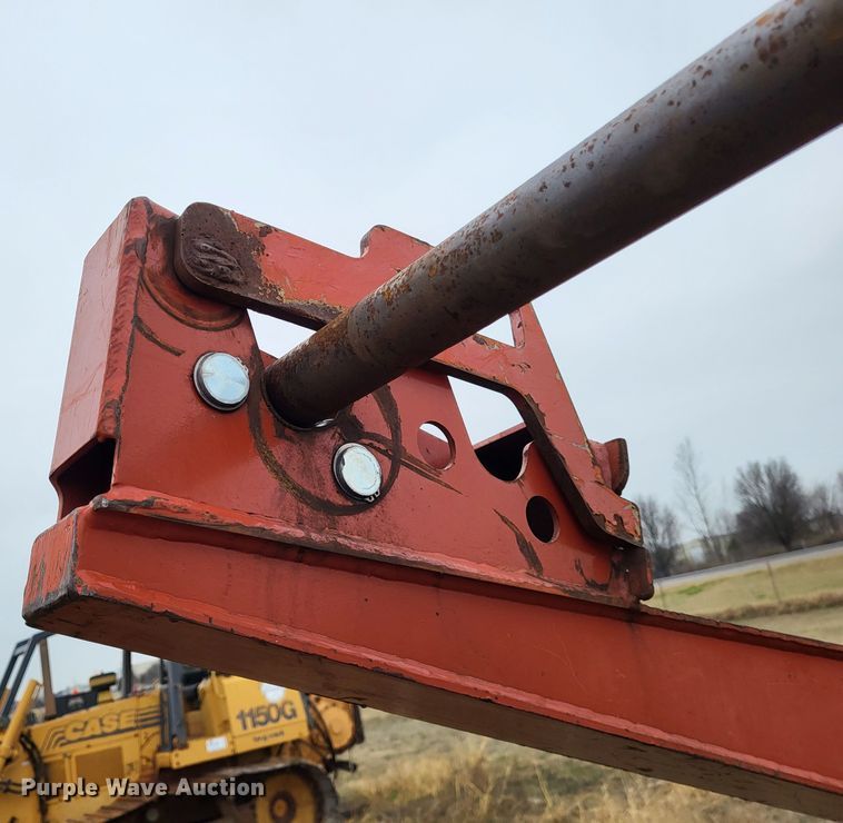 image for item DO3520 2015 Ditch Witch RT120 Quad  vibratory cable plow